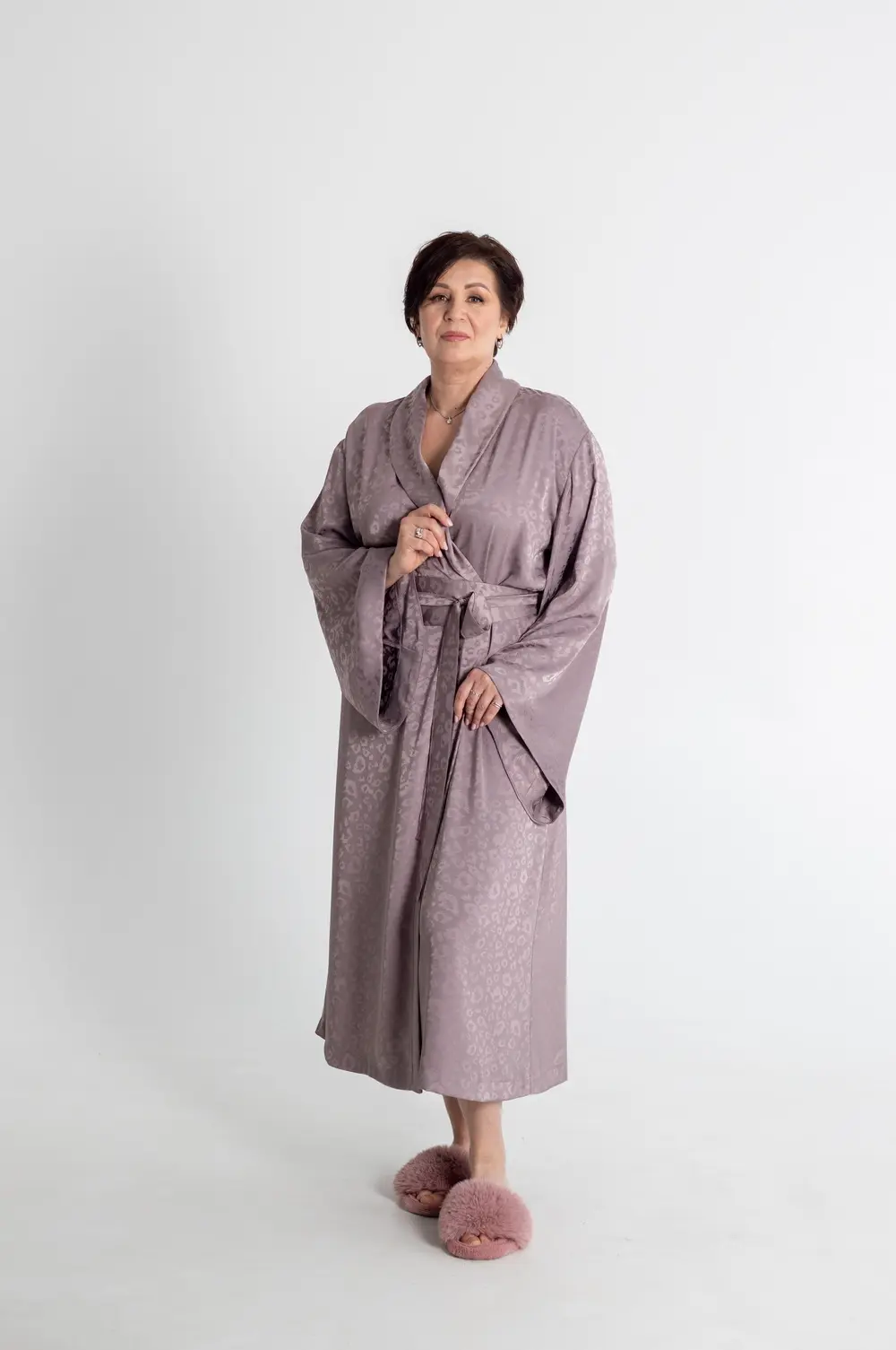 Pattern 3224 robe for women