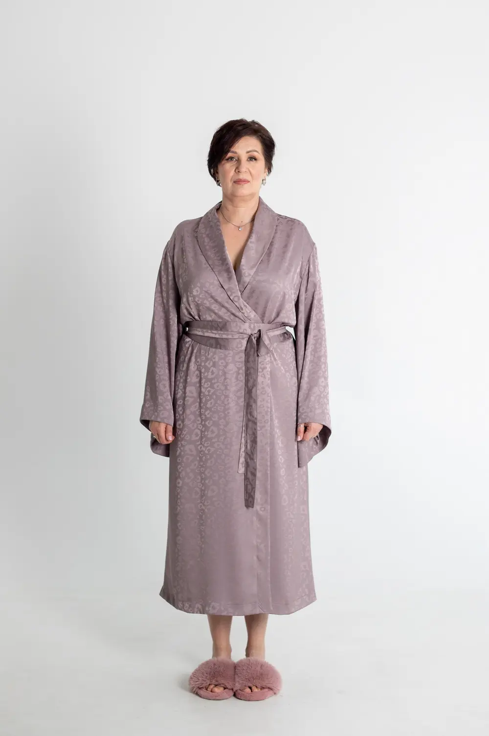 Pattern 3224 robe for women