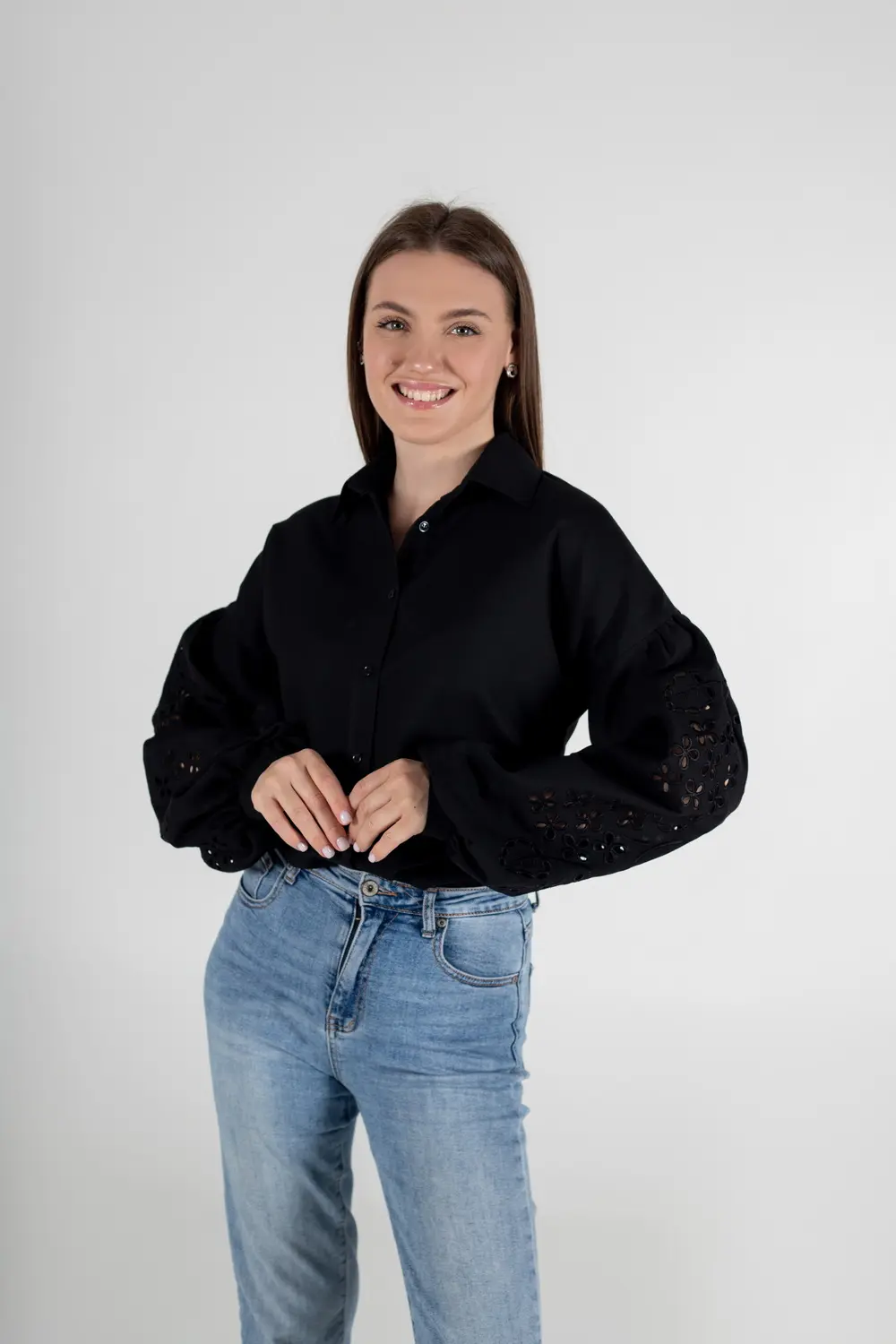 Pattern 3120 embroidered blouse for women