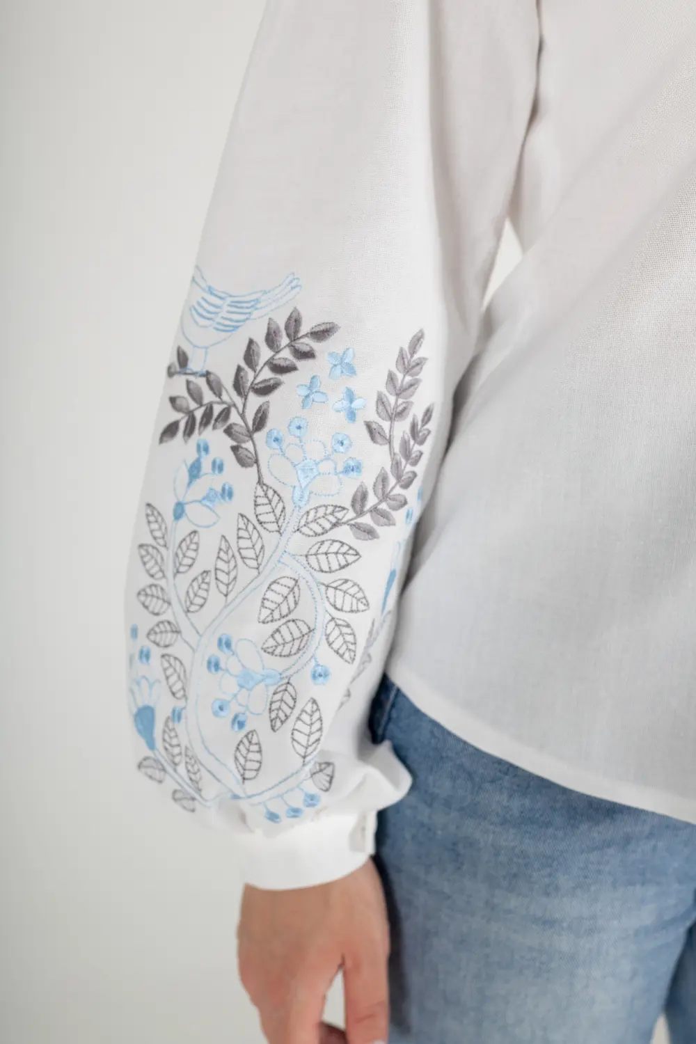 Pattern 3120 embroidered blouse for women