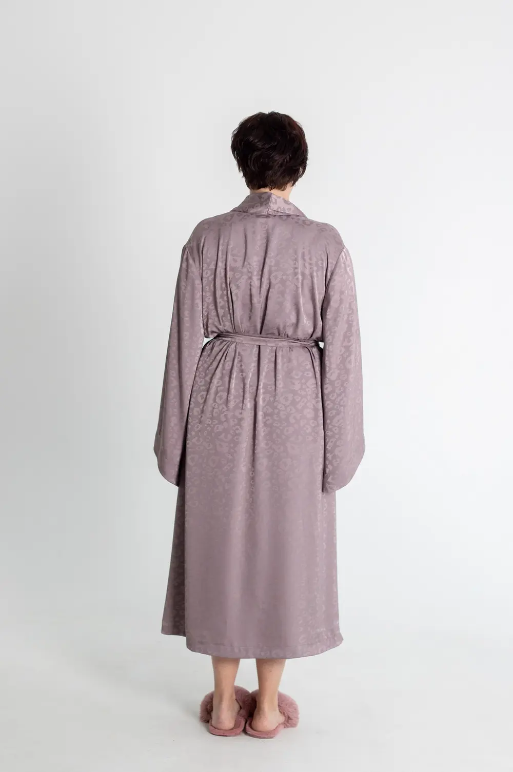 Pattern 3224 robe for women